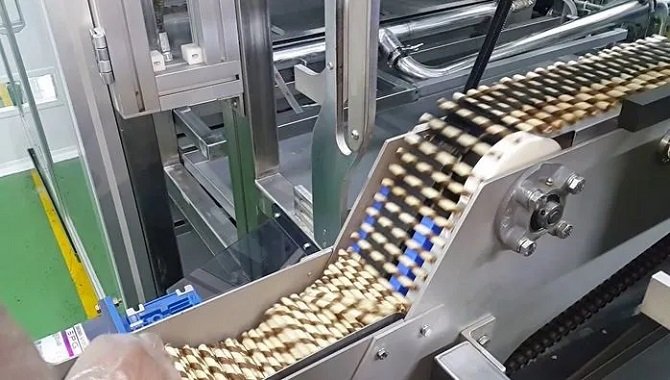 Chocolate Manufacturing Machine