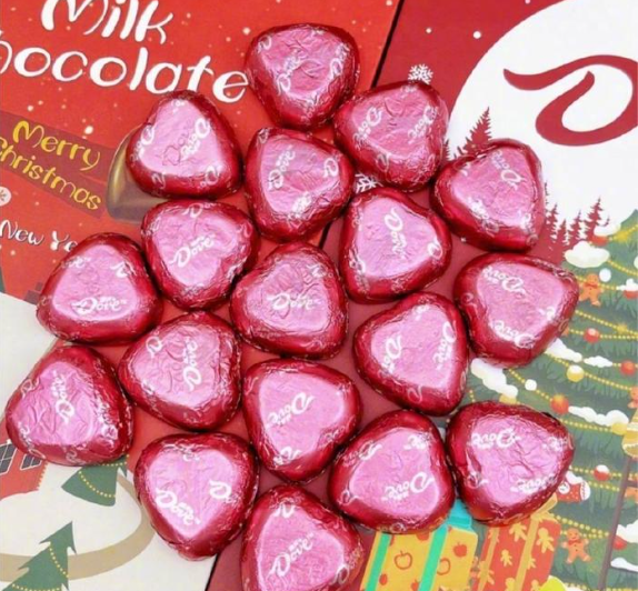 heart shape chocolate packing
